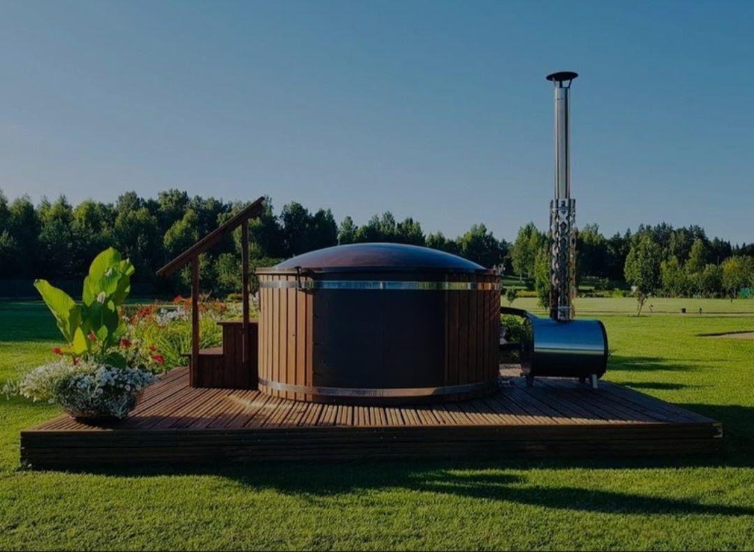External furnace hot tub